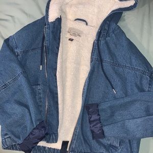 Vintage oversized soft denim jacket with fuzzy inside.